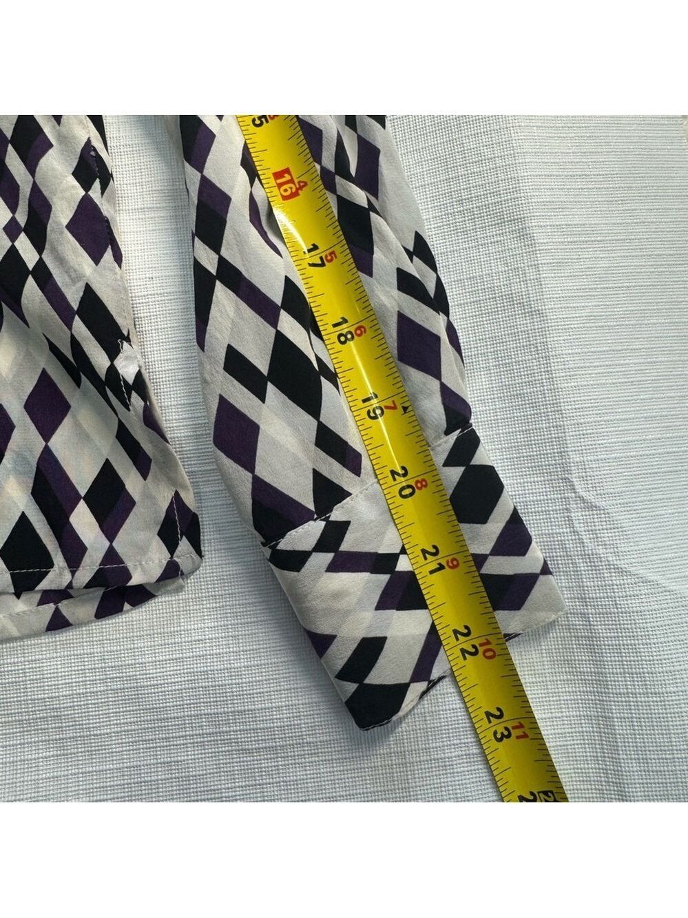 Vintage Silk Purple and White Geometric Women's Button Down Shirt Small - Picture 8 of 9